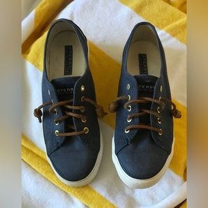 Sperry Topsider Canvas Boat Shies with Leather Laces.